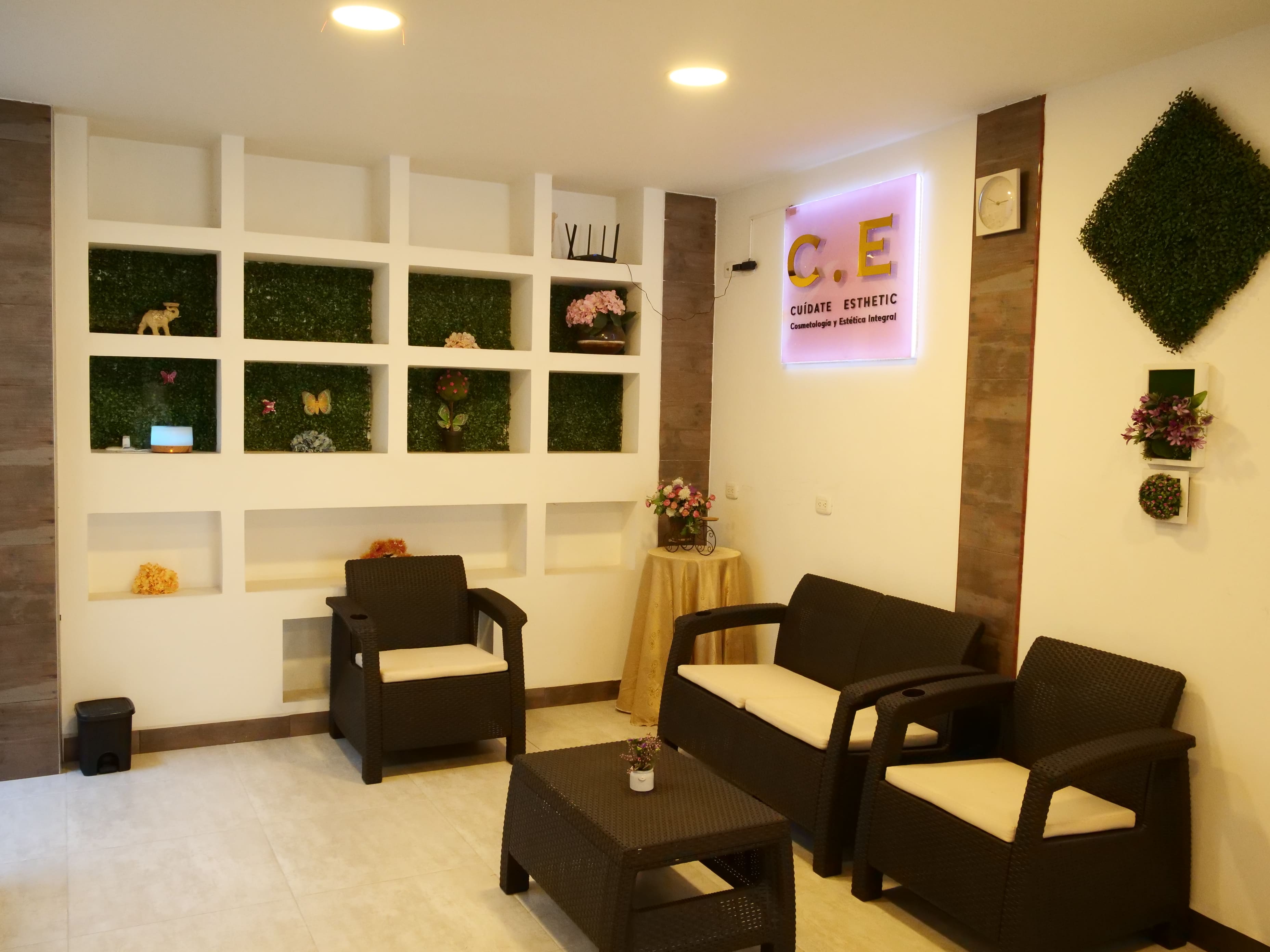 Cuídate Esthetic - App móvil